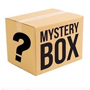 Luxury brand blushes bronzer highlight